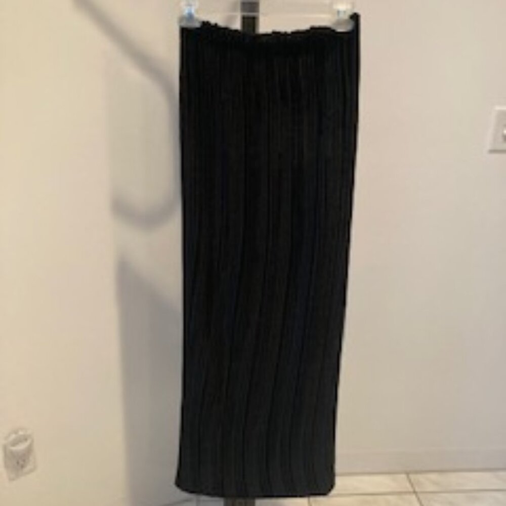 Women's Tahari Vintage Velvet Long Skirt, Size Small, NWOT